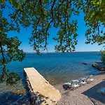 Beachfront Promenada *