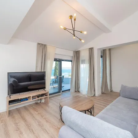 Villa Beachfront Promenada Posedarje