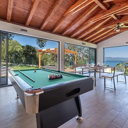 Villa Beachfront Promenada Posedarje