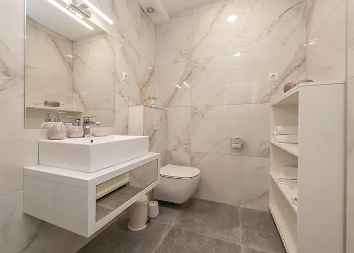 Villa Beachfront Promenada Posedarje