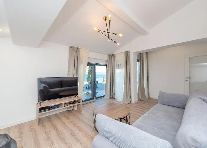 Villa Beachfront Promenada Posedarje