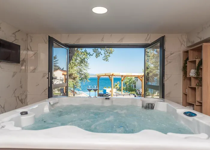 Beachfront Promenada Posedarje